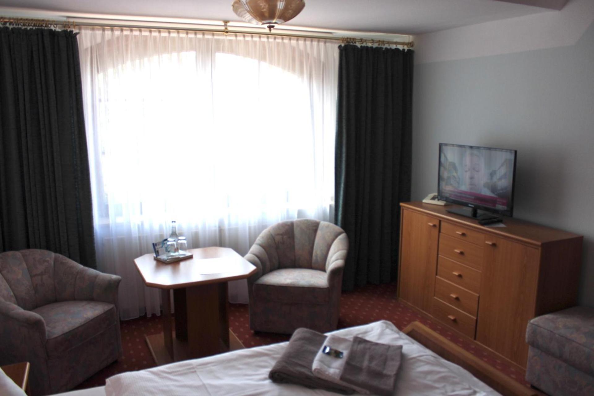 Hotel Seerose Bad マレンテ エクステリア 写真