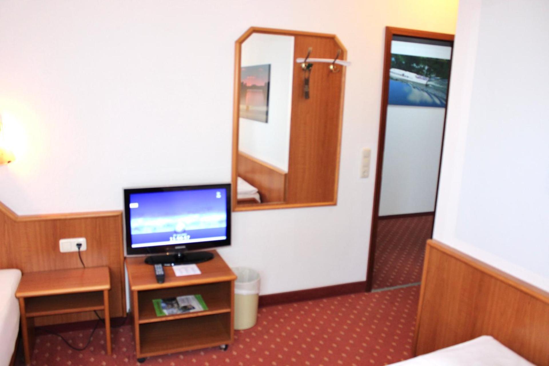 Hotel Seerose Bad マレンテ エクステリア 写真